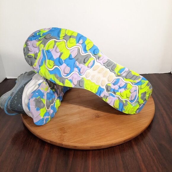 New Balance Fresh Foam Garoe Womens 10 Shoes Gray Blue Trail Running Sneakers - Picture 8 of 10